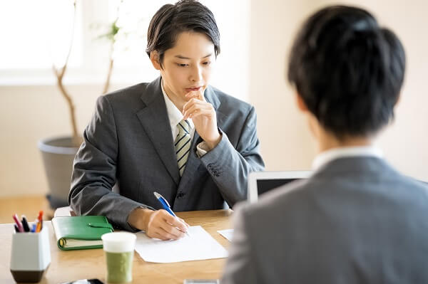 【プログラマー辞めたい】向いてないと感じたら転職すべき？後悔しないための判断基準と転職先を解説【プログラマカレッジ】